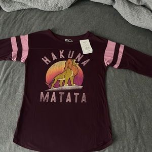 Disney The Lion King Hakuna Matata Graphic Tee Size Small